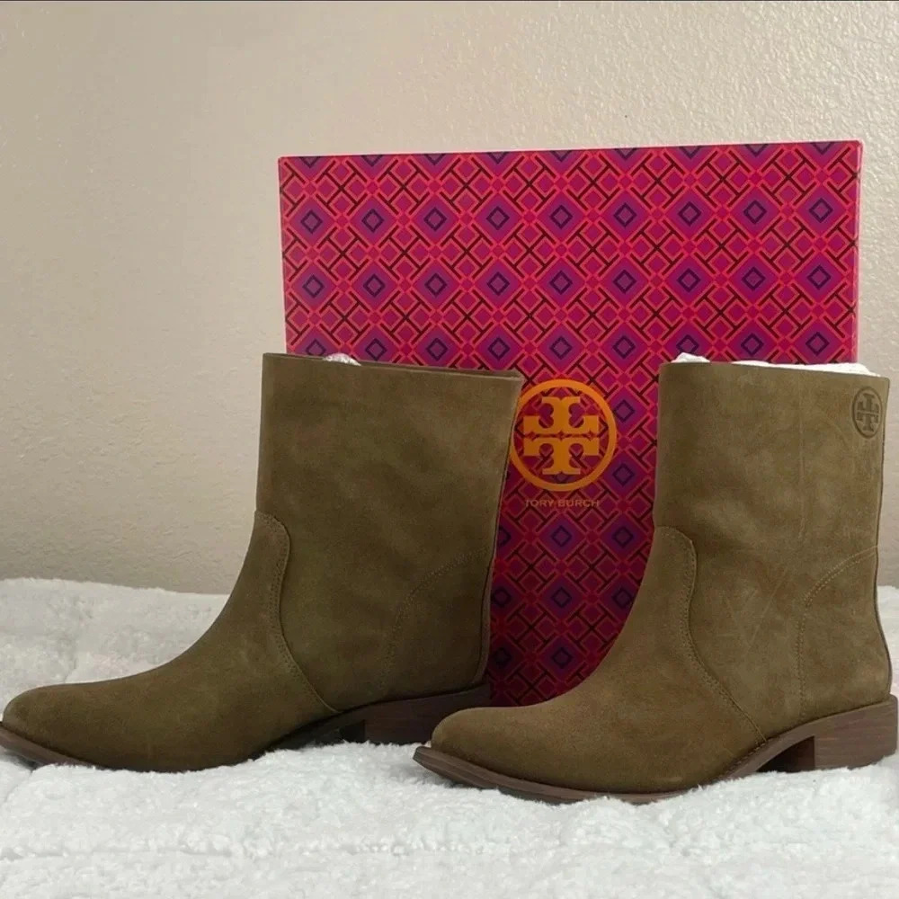 Tory Burch, Siena Bootie, Color River Rock, Size 7.5, Ankle length, Suede